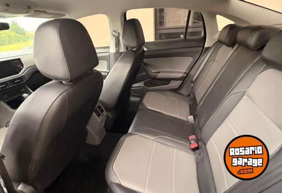 Autos - Volkswagen Highline msi AT 2022 Nafta 120000Km - En Venta