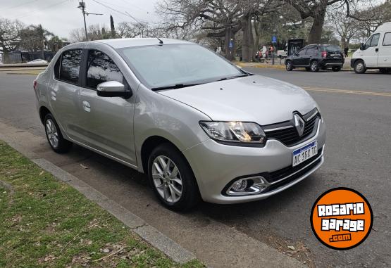 Autos - Renault Logan 2017 Nafta 81000Km - En Venta