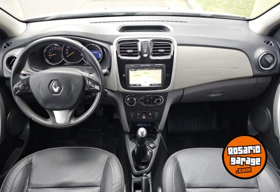 Autos - Renault Logan 2017 Nafta 81000Km - En Venta