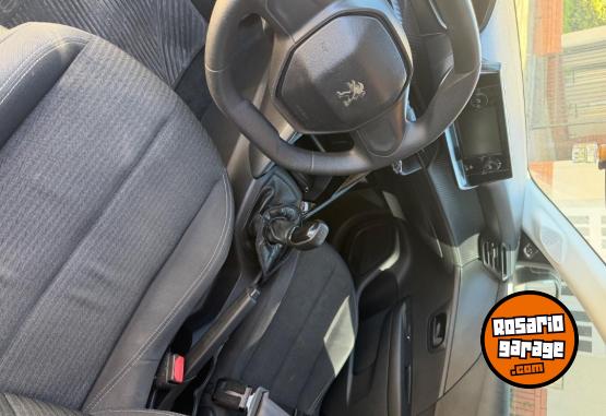 Autos - Peugeot 208 Like 2021 Nafta 57000Km - En Venta