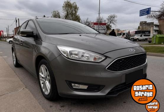 Autos - Ford focus 2018 GNC 100000Km - En Venta