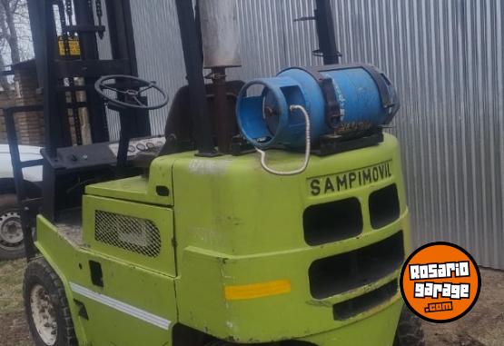 Camiones y Grúas - Vendo autoelevador - En Venta