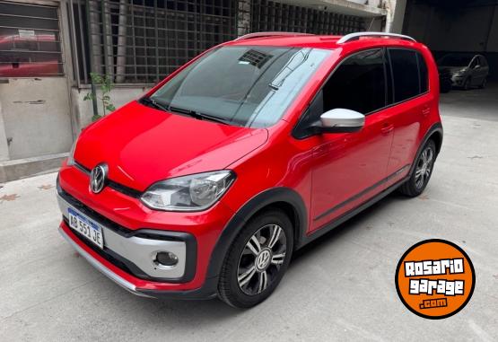 Autos - Volkswagen Up Cross 2017 Nafta 103000Km - En Venta