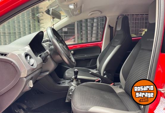 Autos - Volkswagen Up Cross 2017 Nafta 103000Km - En Venta