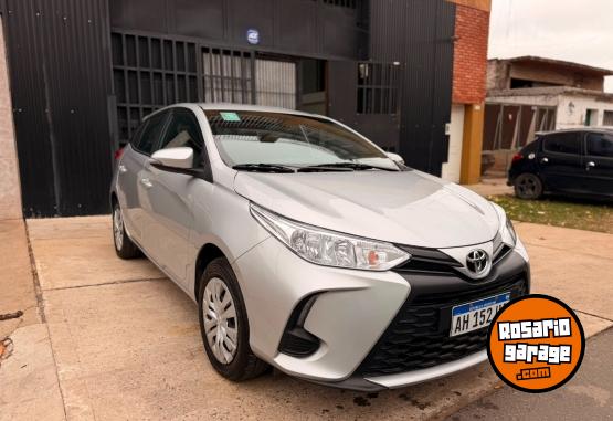 Autos - Toyota Yaris XS 1.5 CVT 2025 Nafta 7800Km - En Venta
