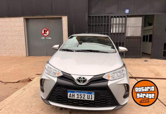 Autos - Toyota Yaris XS 1.5 CVT 2025 Nafta 7800Km - En Venta