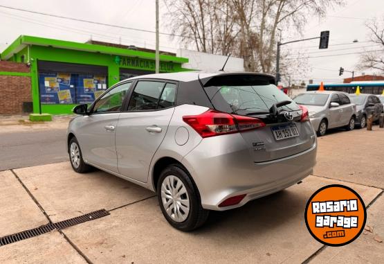 Autos - Toyota Yaris XS 1.5 CVT 2025 Nafta 7800Km - En Venta
