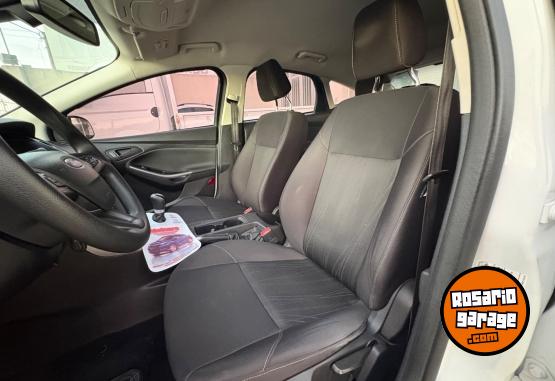 Autos - Ford FOCUS 5P 1.6L MT S 2018 Nafta 141605Km - En Venta