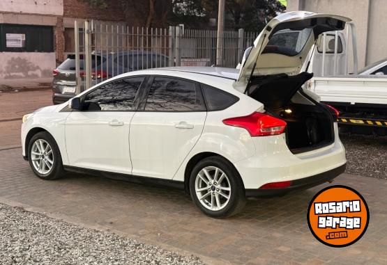 Autos - Ford FOCUS 5P 1.6L MT S 2018 Nafta 141605Km - En Venta