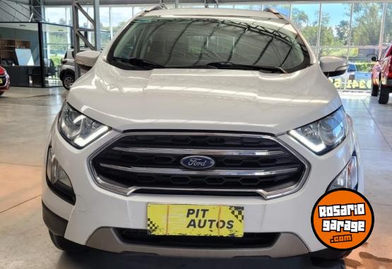 Autos - Ford TITANIUN 2017 GNC 157000Km - En Venta