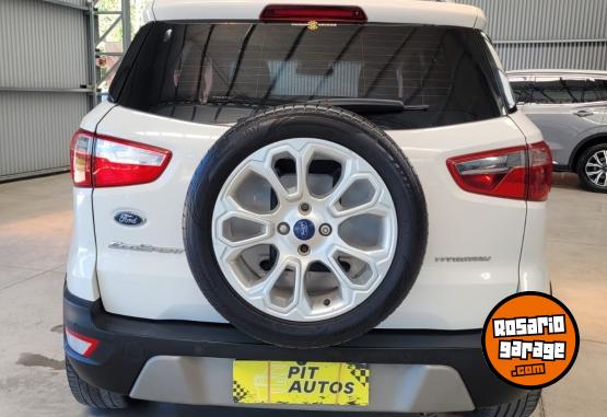 Autos - Ford TITANIUN 2017 GNC 157000Km - En Venta