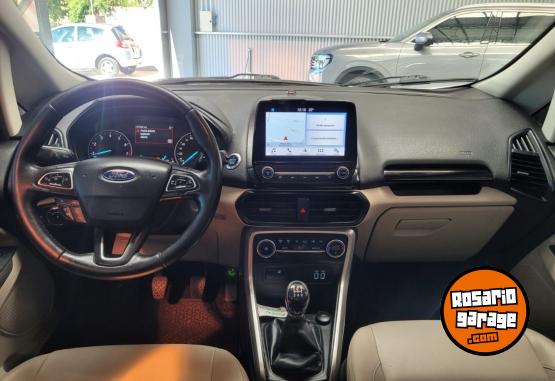 Autos - Ford TITANIUN 2017 GNC 157000Km - En Venta