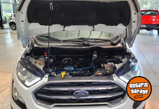 Autos - Ford TITANIUN 2017 GNC 157000Km - En Venta