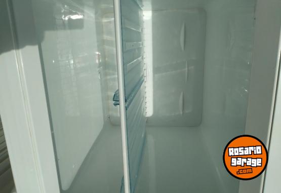 Hogar - HELADERA CON FREEZER ELECTROLUX DE 15 PIES - En Venta