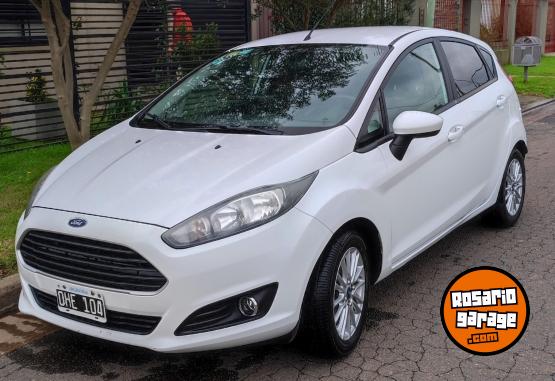 Autos - Ford Fiesta Kinetic Desing S 2014 Nafta 68000Km - En Venta