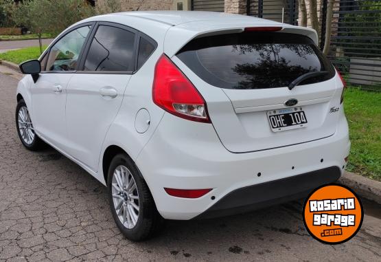 Autos - Ford Fiesta Kinetic Desing S 2014 Nafta 68000Km - En Venta