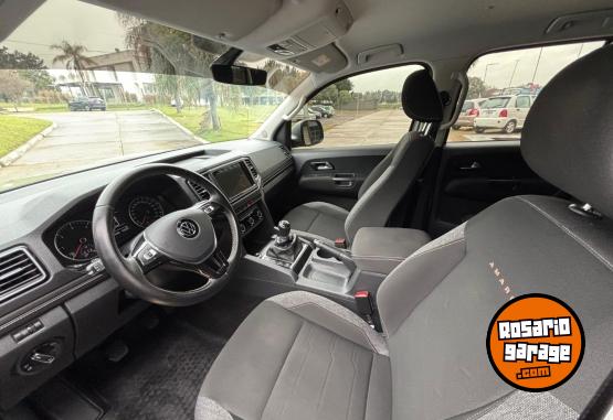 Camionetas - Volkswagen AMAROK 20TD COMFORLTINE 2025 Diesel 21000Km - En Venta