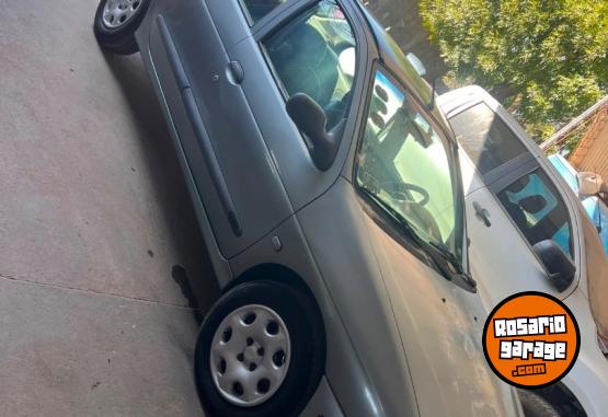 Autos - Renault Megane 2006 GNC 260000Km - En Venta