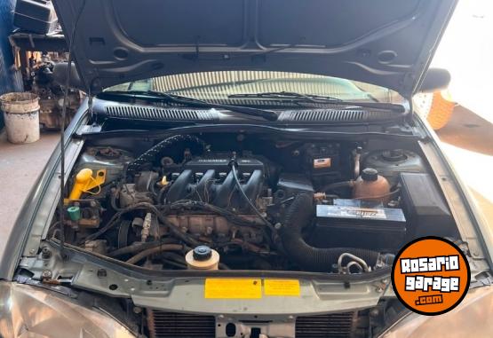 Autos - Renault Megane 2006 GNC 260000Km - En Venta