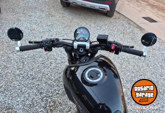 Motos - Triumph TRIDENT 2021 Nafta 15000Km - En Venta