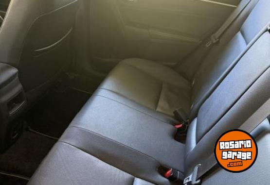 Autos - Toyota Corolla SE-G 1,8 CVT 2019 2019 Nafta 124000Km - En Venta