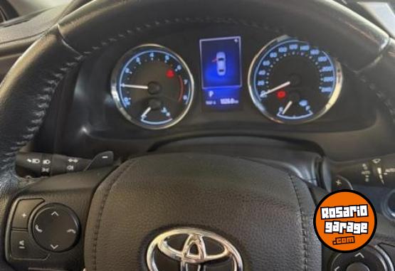 Autos - Toyota Corolla SE-G 1,8 CVT 2019 2019 Nafta 124000Km - En Venta