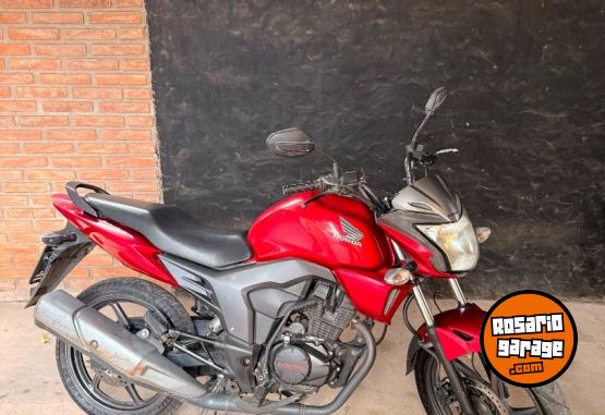 Motos - Honda Invicta 150cc 2014 Nafta 60000Km - En Venta