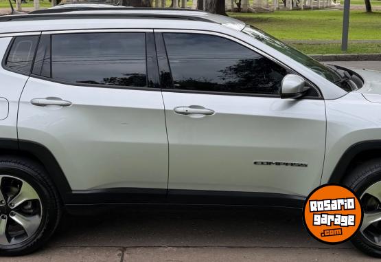 Camionetas - Jeep Compass longitud 2018 Nafta 104000Km - En Venta