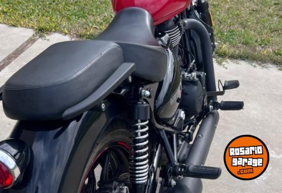 Motos - Royal Enfield Meteor 2023 Nafta 20000Km - En Venta