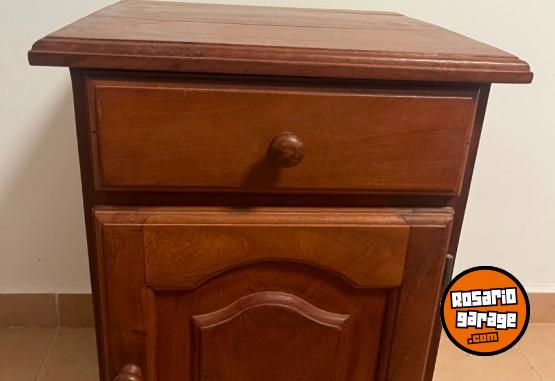 Hogar - LEER Cama 1 pza + mesita luz + baile ruta algarrobo macizo sin detalles! - En Venta