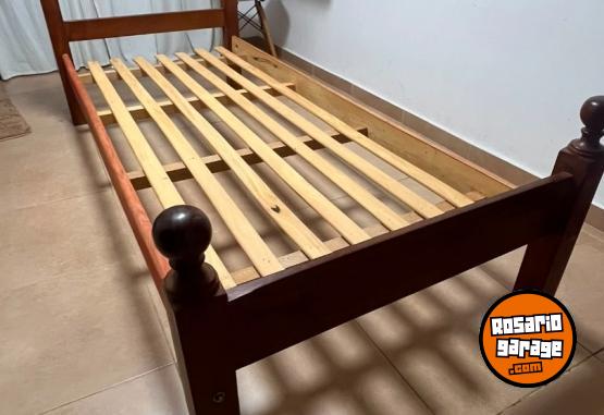 Hogar - LEER Cama 1 pza + mesita luz + baile ruta algarrobo macizo sin detalles! - En Venta