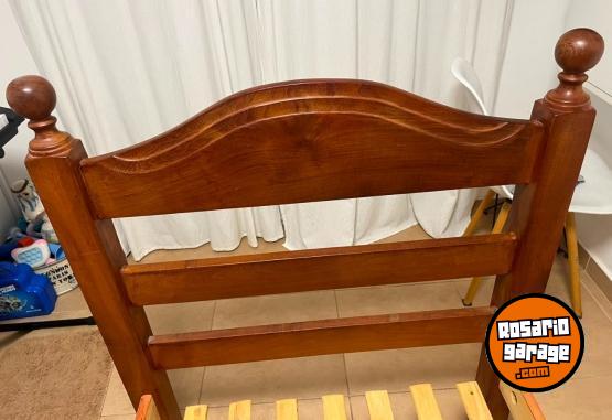 Hogar - LEER Cama 1 pza + mesita luz + baile ruta algarrobo macizo sin detalles! - En Venta