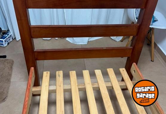 Hogar - LEER Cama 1 pza + mesita luz + baile ruta algarrobo macizo sin detalles! - En Venta