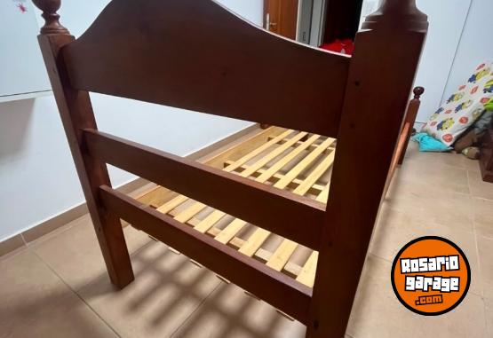 Hogar - LEER Cama 1 pza + mesita luz + baile ruta algarrobo macizo sin detalles! - En Venta