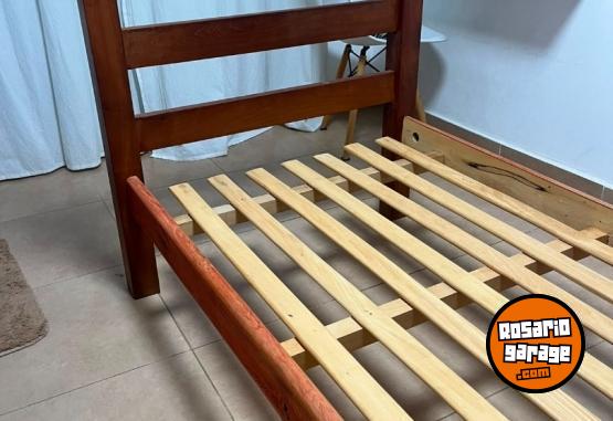 Hogar - LEER Cama 1 pza + mesita luz + baile ruta algarrobo macizo sin detalles! - En Venta