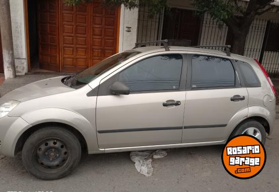 Autos - Ford Fiesta max 2006 GNC 150000Km - En Venta