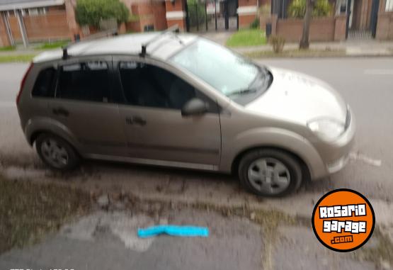 Autos - Ford Fiesta max 2006 GNC 150000Km - En Venta