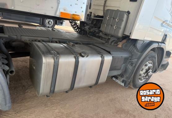Camiones y Grúas - Vendo Scania P310 2012 6 x 2 automático - En Venta