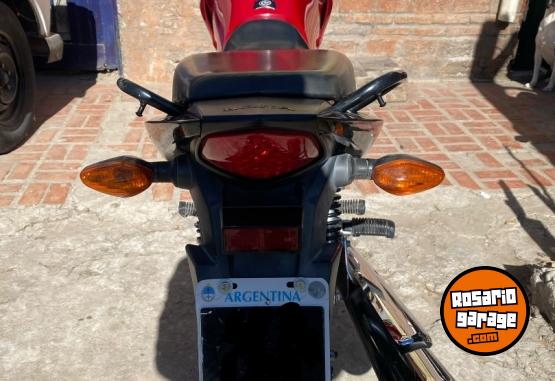 Motos - Honda New Titan 2016 Nafta 26000Km - En Venta