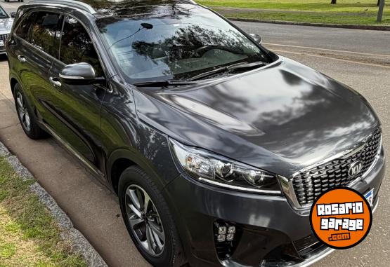 Camionetas - Kia Sorento 2019 Diesel 225000Km - En Venta