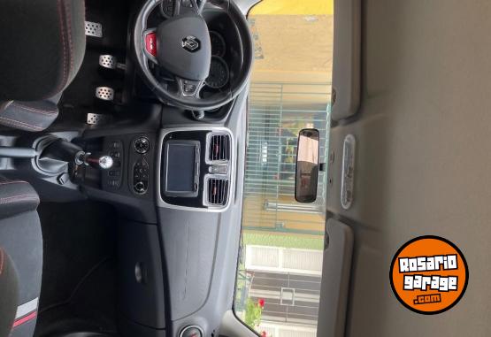 Autos - Renault Sandero RS 2017 Nafta 76000Km - En Venta
