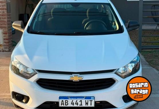 Autos - Chevrolet LT 2017 Nafta 143000Km - En Venta