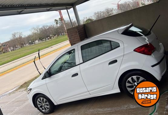 Autos - Chevrolet LT 2017 Nafta 143000Km - En Venta