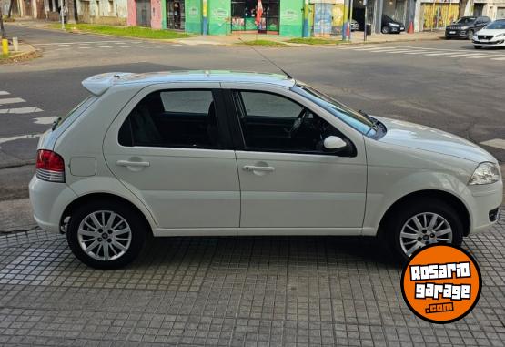 Autos - Fiat PALIO ELX 1.4 2010 GNC 179000Km - En Venta