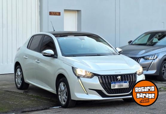 Autos - Peugeot 208 avtive tiptronic 2022 Nafta 45000Km - En Venta