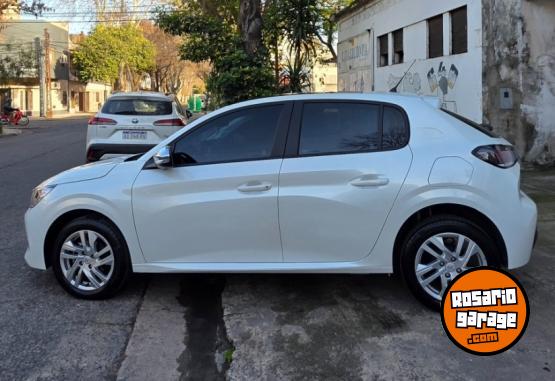 Autos - Peugeot 208 avtive tiptronic 2022 Nafta 45000Km - En Venta