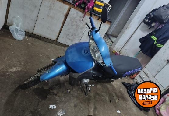 Motos - Appia 2016 2016 Nafta 10000Km - En Venta