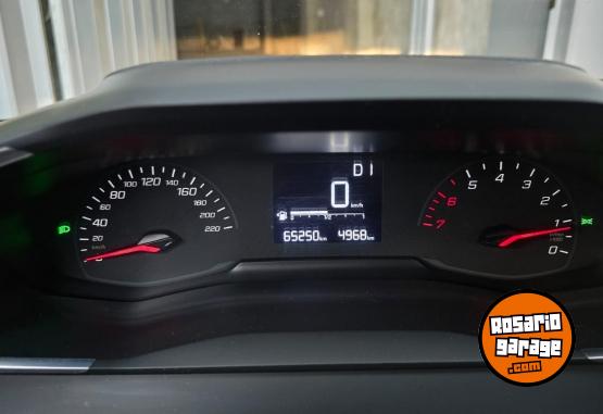 Autos - Peugeot ACTIVE TRIPTONIC 2021 Nafta 65000Km - En Venta