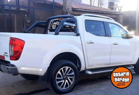 Camionetas - Nissan Frontier LE 2021 Diesel 85000Km - En Venta