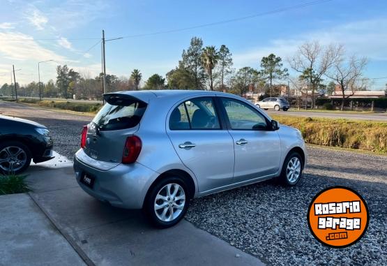 Autos - Nissan March 2016 Nafta 131000Km - En Venta